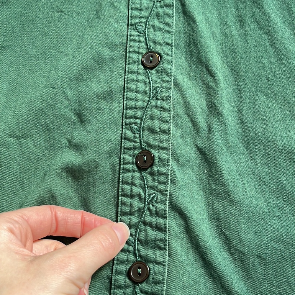 Vintage DISNEY Pooh Embroidered Button Down Shirt - Picture 7 of 10